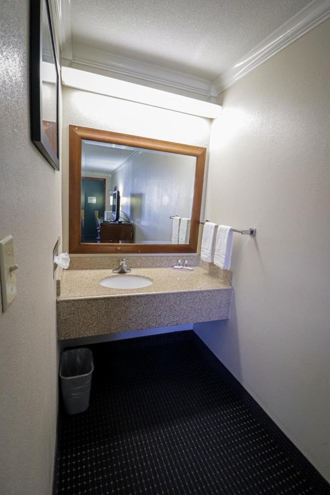 King Room - Disability Access interior